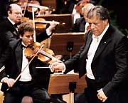 Bild wird geladen ...